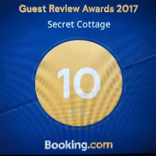Secret Cottage image 25